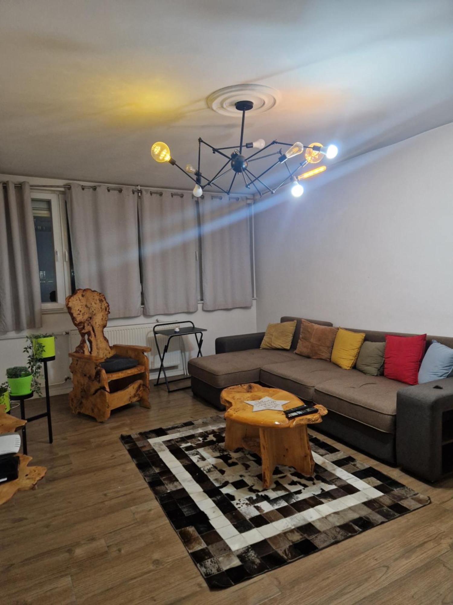 Aaa Apartment Πρίστινα Εξωτερικό φωτογραφία
